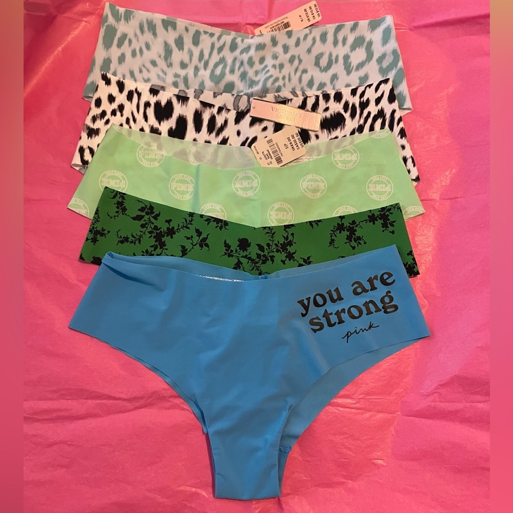 Brand new with tags PINK Victoria’s Secret Underwear Bundle of 5